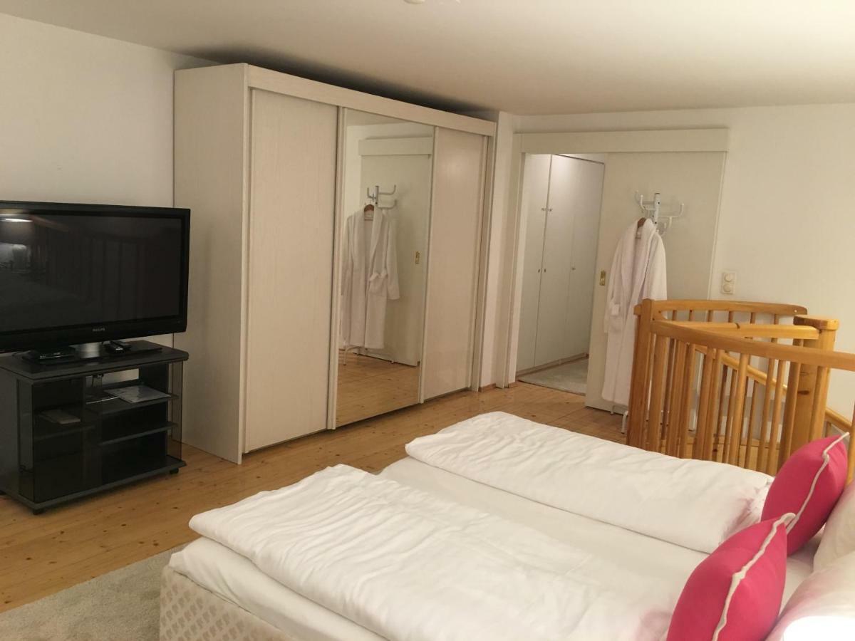 Wohnung Schloss מונדסי מראה חיצוני תמונה